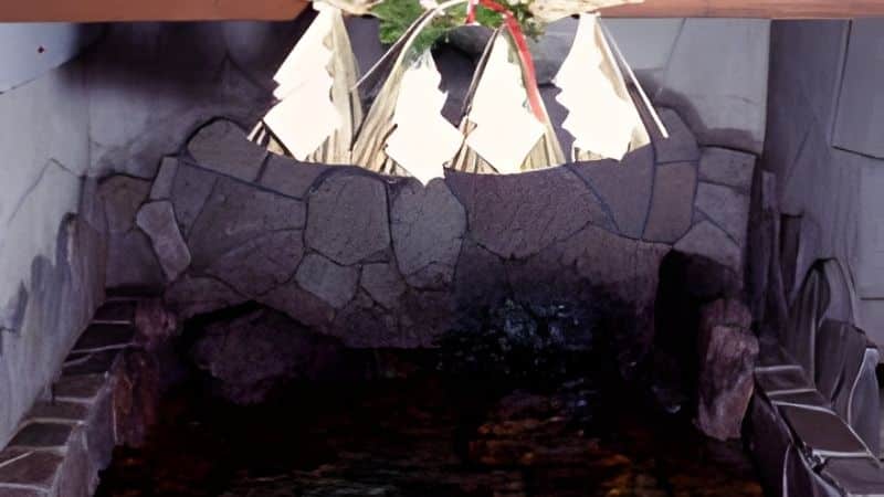 出羽丘陵の雪解け水を水源とする仕込水